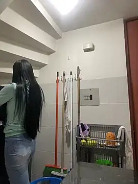 yaralyminjo2 online show from 26, 1, 2025