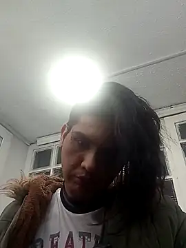 Snapshot of AlexaFontana chatting on 7, 3, 2025 AlexaFontana online show from 7, 3, 2025