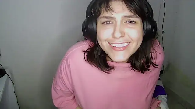 Snapshot of soysara15 chatting on 14, 6, 2026 soysara15 online show from 14, 6, 2026