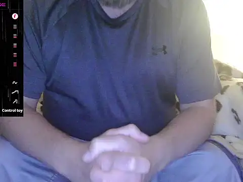 Snapshot of BondBroken chatting on 30, 4, 2026 BondBroken online show from 30, 4, 2026
