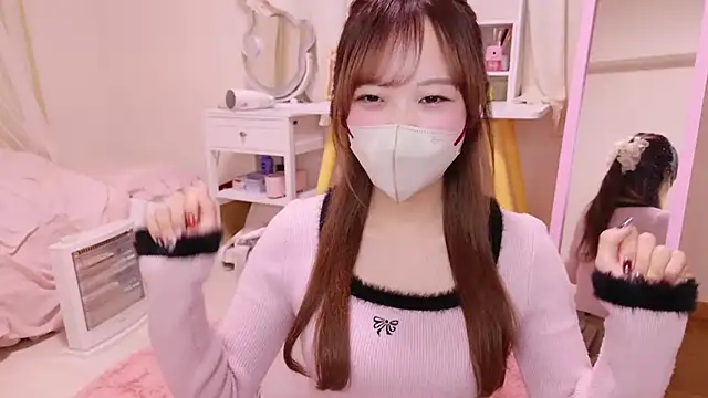 Snapshot of HANApipi chatting on 14, 2, 2025 HANApipi online show from 14, 2, 2025