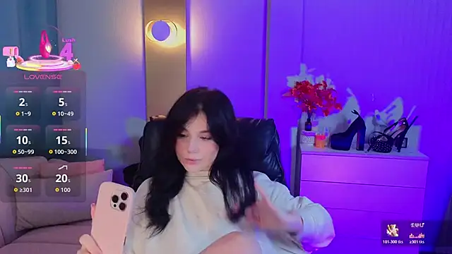 Jenna Adams  online show from 11, 11, 2025