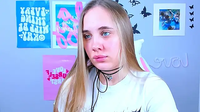 MiaMilas online show from 9, 1, 2025