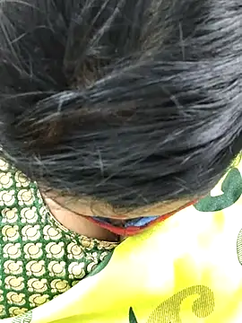 Snapshot of mallu-sumi chatting on 14, 2, 2025 mallu-sumi online show from 14, 2, 2025