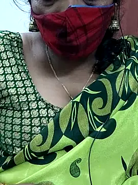 Snapshot of mallu-sumi chatting on 15, 2, 2025 mallu-sumi online show from 15, 2, 2025