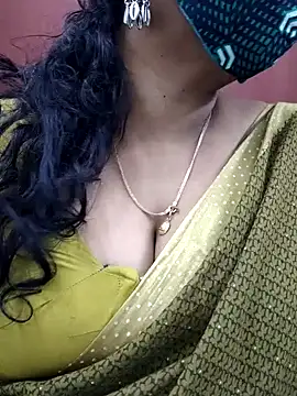 Snapshot of mallu-sumi chatting on 15, 2, 2025 mallu-sumi online show from 15, 2, 2025