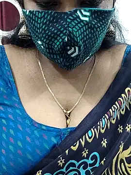 Snapshot of mallu-sumi chatting on 18, 2, 2025 mallu-sumi online show from 18, 2, 2025