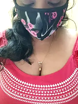 Snapshot of mallu-sumi chatting on 19, 2, 2025 mallu-sumi online show from 19, 2, 2025