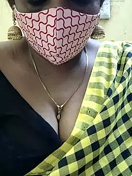 Snapshot of mallu-sumi chatting on 20, 2, 2025 mallu-sumi online show from 20, 2, 2025