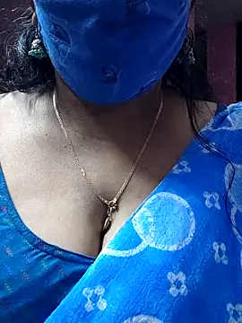 Snapshot of mallu-sumi chatting on 24, 2, 2025 mallu-sumi online show from 24, 2, 2025