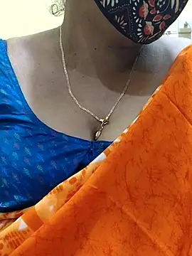 Snapshot of mallu-sumi chatting on 3, 3, 2025 mallu-sumi online show from 3, 3, 2025