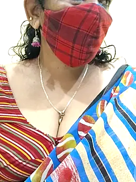 Snapshot of mallu-sumi chatting on 10, 3, 2025 mallu-sumi online show from 10, 3, 2025