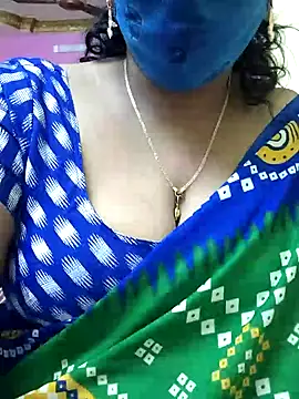 Snapshot of mallu-sumi chatting on 11, 3, 2025 mallu-sumi online show from 11, 3, 2025