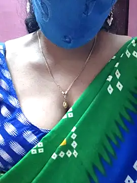 Snapshot of mallu-sumi chatting on 12, 3, 2025 mallu-sumi online show from 12, 3, 2025