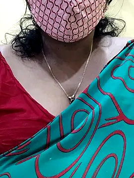 Snapshot of mallu-sumi chatting on 15, 3, 2025 mallu-sumi online show from 15, 3, 2025