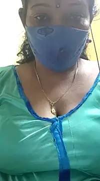 Snapshot of mallu-sumi chatting on 17, 3, 2025 mallu-sumi online show from 17, 3, 2025