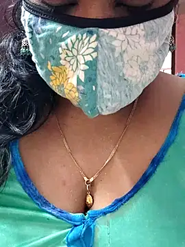 Snapshot of mallu-sumi chatting on 22, 3, 2025 mallu-sumi online show from 22, 3, 2025