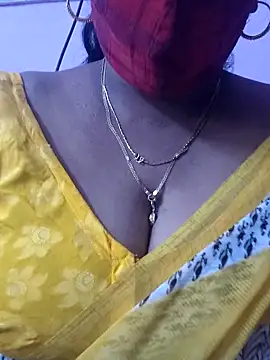 Snapshot of mallu-sumi chatting on 25, 10, 2025 mallu-sumi online show from 25, 10, 2025