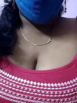 Snapshot of mallu-sumi chatting on 25, 11, 2025 mallu-sumi online show from 25, 11, 2025