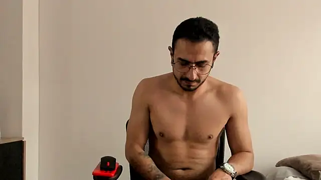 pablo-rincon95 online show from 31, 12, 2024