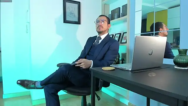 pablo-rincon95 online show from 23, 7, 2026