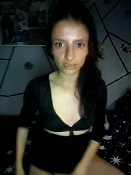 HottCandy21 online show from 24, 2, 2025