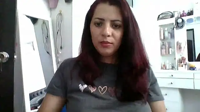 Snapshot of Anne_kis chatting on 14, 12, 2024 Anne kis online show from 14, 12, 2024