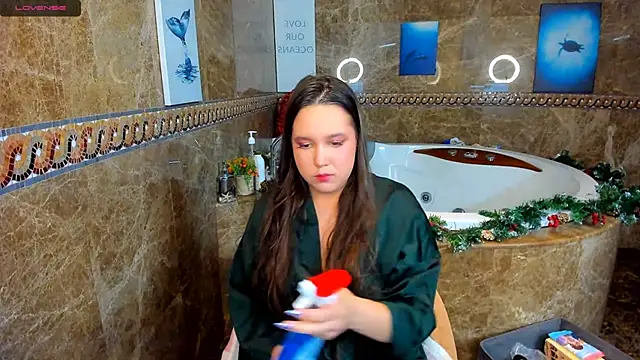 Snapshot of Mira_Karter chatting on 12, 1, 2025 Mira Karter online show from 12, 1, 2025