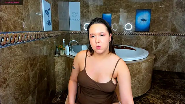 Snapshot of Mira_Karter chatting on 29, 1, 2025 Mira Karter online show from 29, 1, 2025