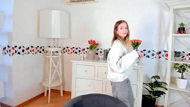 Snapshot of BreckAngwin chatting on 6, 2, 2025 BreckAngwin online show from 6, 2, 2025