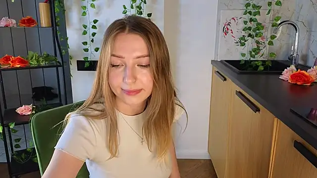 Snapshot of BreckAngwin chatting on 2, 3, 2025 BreckAngwin online show from 2, 3, 2025