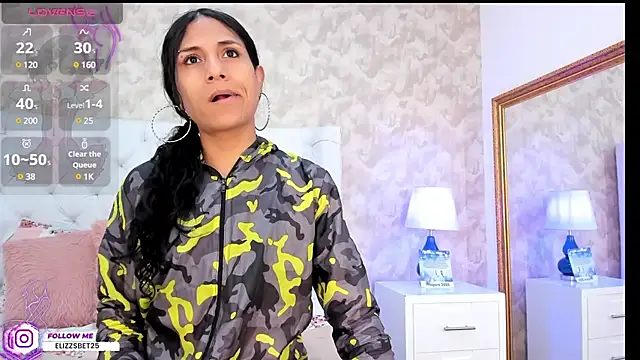 Snapshot of Eliza_Thaylor__ chatting on 31, 12, 2024 Eliza Thaylor online show from 31, 12, 2024