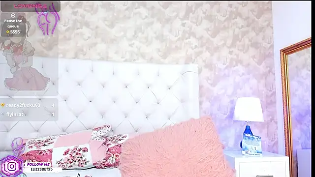 Snapshot of Eliza_Thaylor__ chatting on 7, 1, 2025 Eliza Thaylor online show from 7, 1, 2025