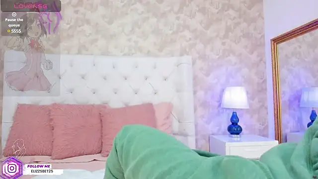 Snapshot of Eliza_Thaylor__ chatting on 8, 2, 2025 Eliza Thaylor online show from 8, 2, 2025