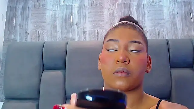 VanessaGlenn online show from 8, 9, 2025