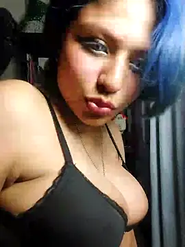Snapshot of azulzulix chatting on 12, 3, 2025 azulzulix online show from 12, 3, 2025