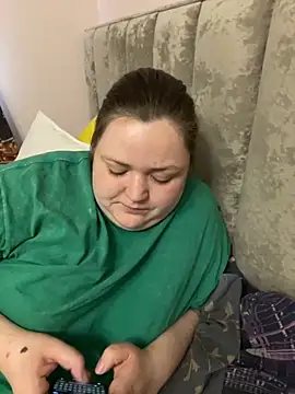 Snapshot of Alex_m chatting on 28, 10, 2025 Alex m online show from 28, 10, 2025