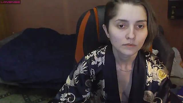 womanstrong78 online show from 11, 3, 2025