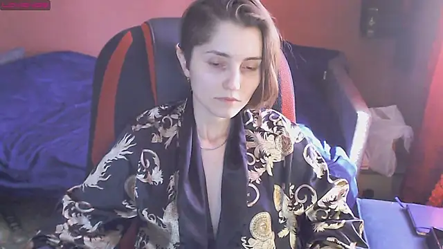 womanstrong78 online show from 12, 3, 2025