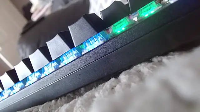 Snapshot of Heracles00 chatting on 27, 10, 2025 Heracles00 online show from 27, 10, 2025