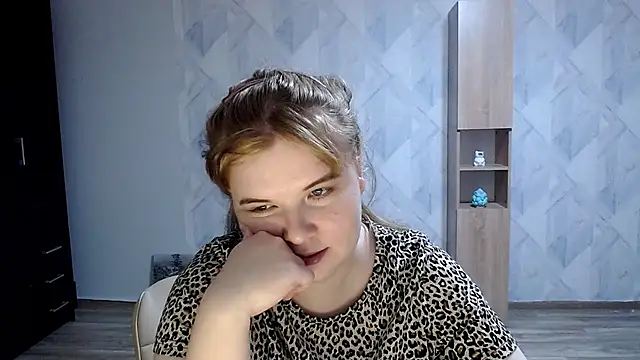 Melina Hot9 online show from 20, 9, 2025