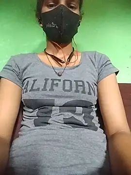 Snapshot of ROLEY00 chatting on 7, 7, 2026 ROLEY00 online show from 7, 7, 2026