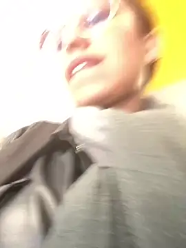 lilith-deveraux online show from 15, 3, 2025