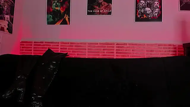 lilith-deveraux online show from 20, 3, 2025