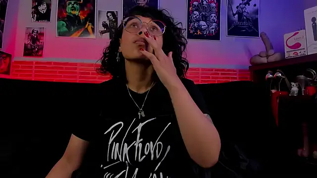 lilith-deveraux online show from 23, 9, 2025