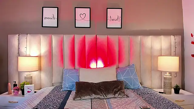 Snapshot of dayanne07 chatting on 14, 10, 2025 dayanne07 online show from 14, 10, 2025