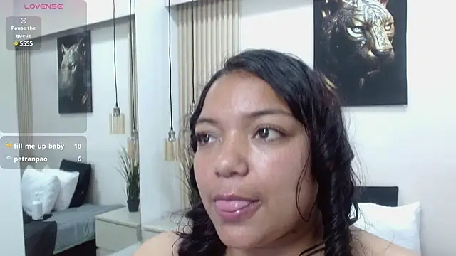 Snapshot of virtual_charm chatting on 10, 1, 2025 virtual charm online show from 10, 1, 2025