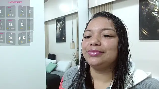 Snapshot of virtual_charm chatting on 18, 1, 2025 virtual charm online show from 18, 1, 2025