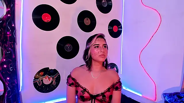 Snapshot of _dahian14_ chatting on 11, 1, 2025 dahian14 online show from 11, 1, 2025