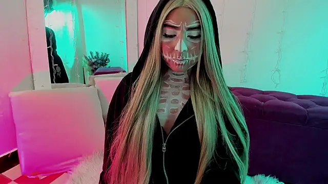 Snapshot of _dahian14_ chatting on 19, 10, 2025 dahian14 online show from 19, 10, 2025